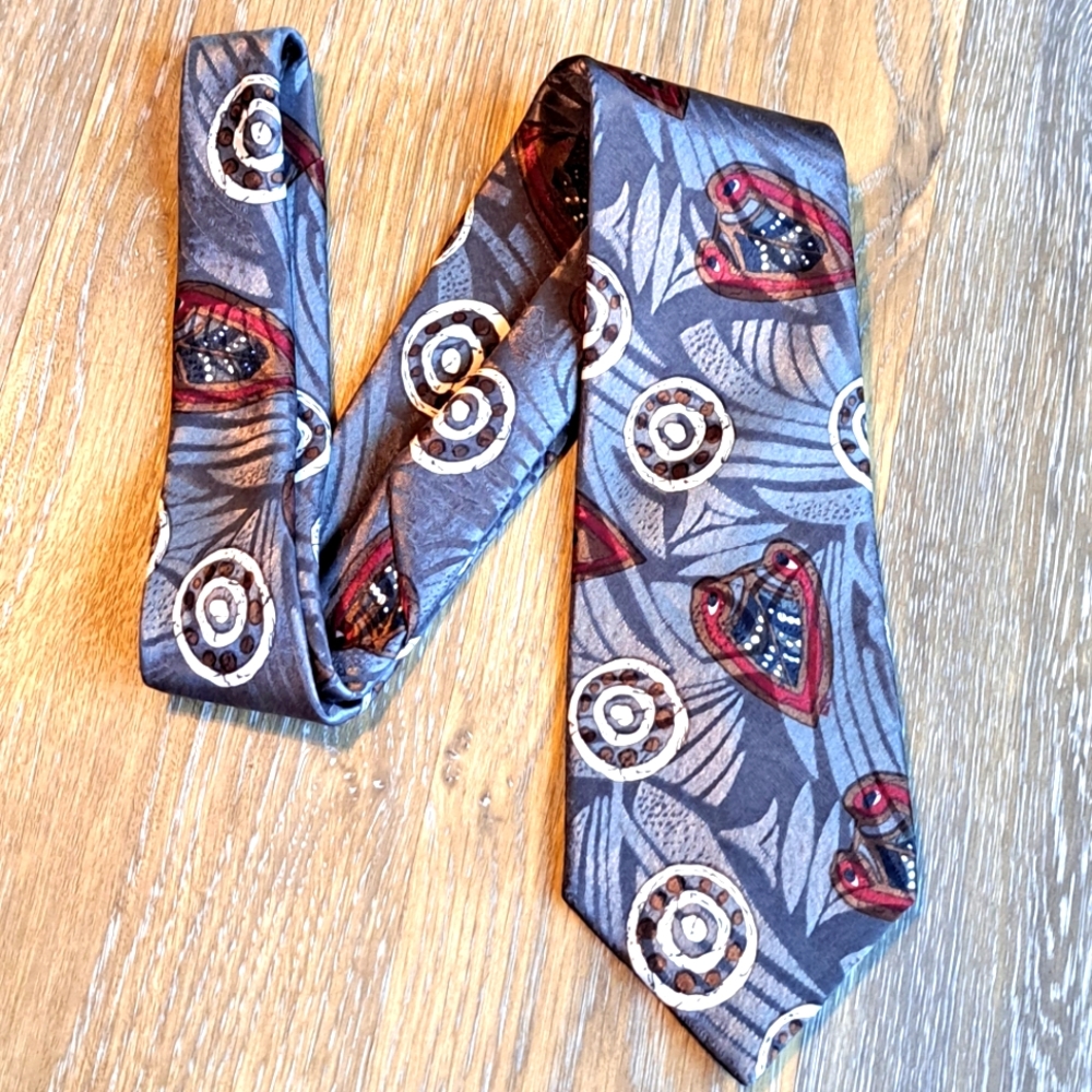 Geoffrey Beene Neck Tie With Art Deco Design